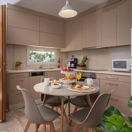 فيلة Casa Elemar With Private Yard خيرسونِسوس