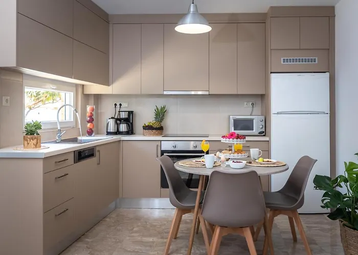 Вилла Casa Elemar With Private Yard *