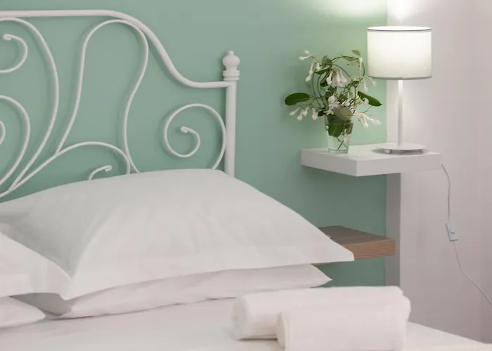 Вилла Casa Elemar With Private Yard *